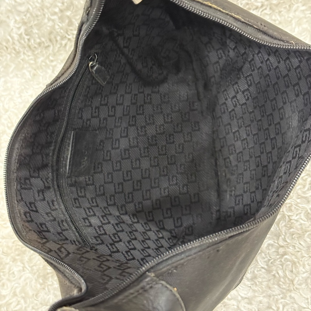 Gucci Black Hobo Bag with Gold Hardware - Picture 13 of 16